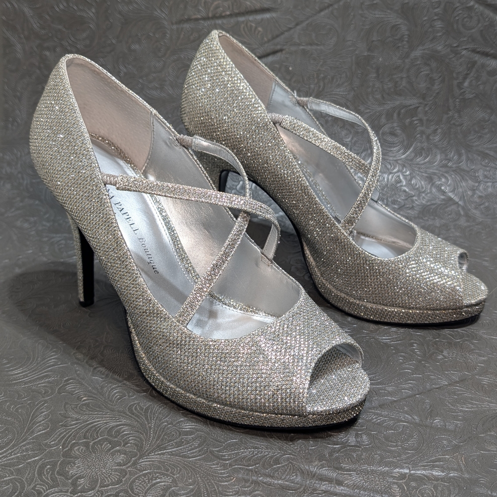 Adrianna Papell Boutique Glitter Silver Strap Pump Heels Gold Accent Sz 10 - Picture 1 of 12